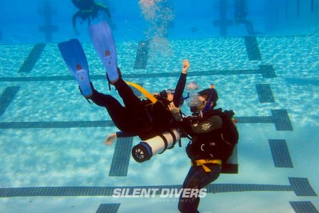PADI Rescue Diver Course in Koh Samui Thailand